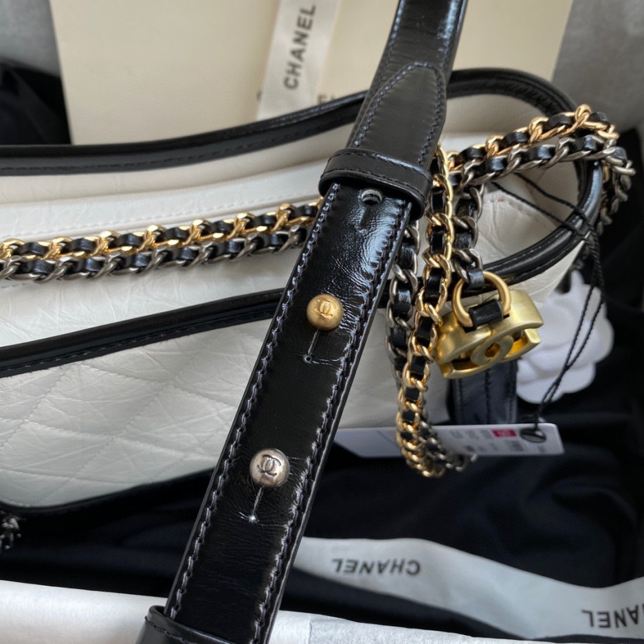 CHANEL GABRIELLE SMALL HOBO BAG