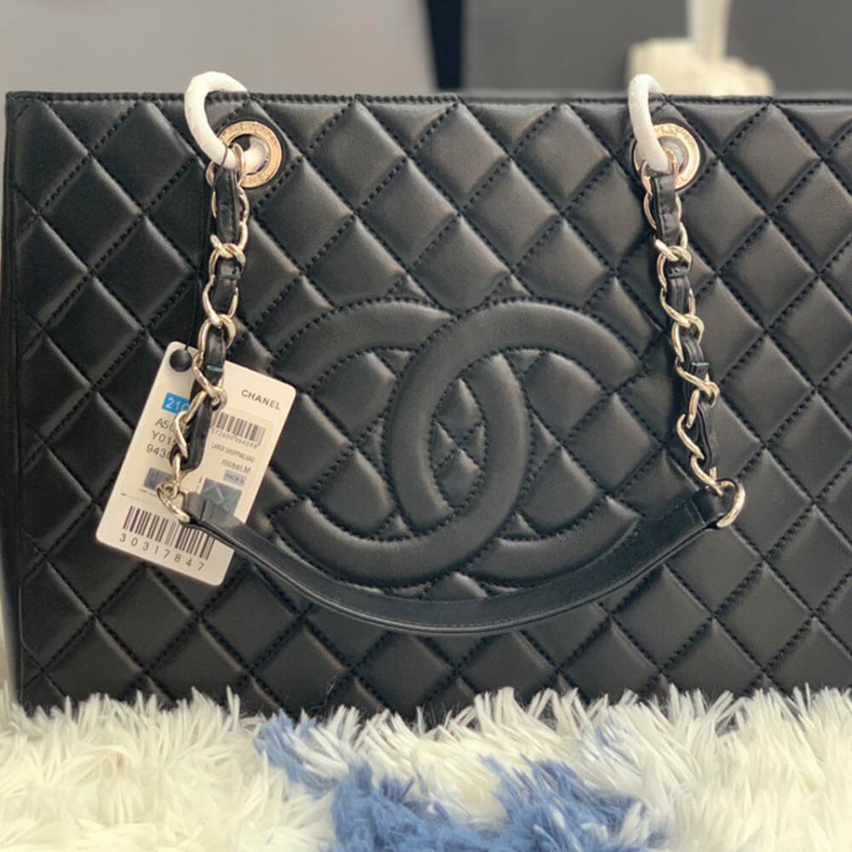 CHANEL Grand Shopping Tote