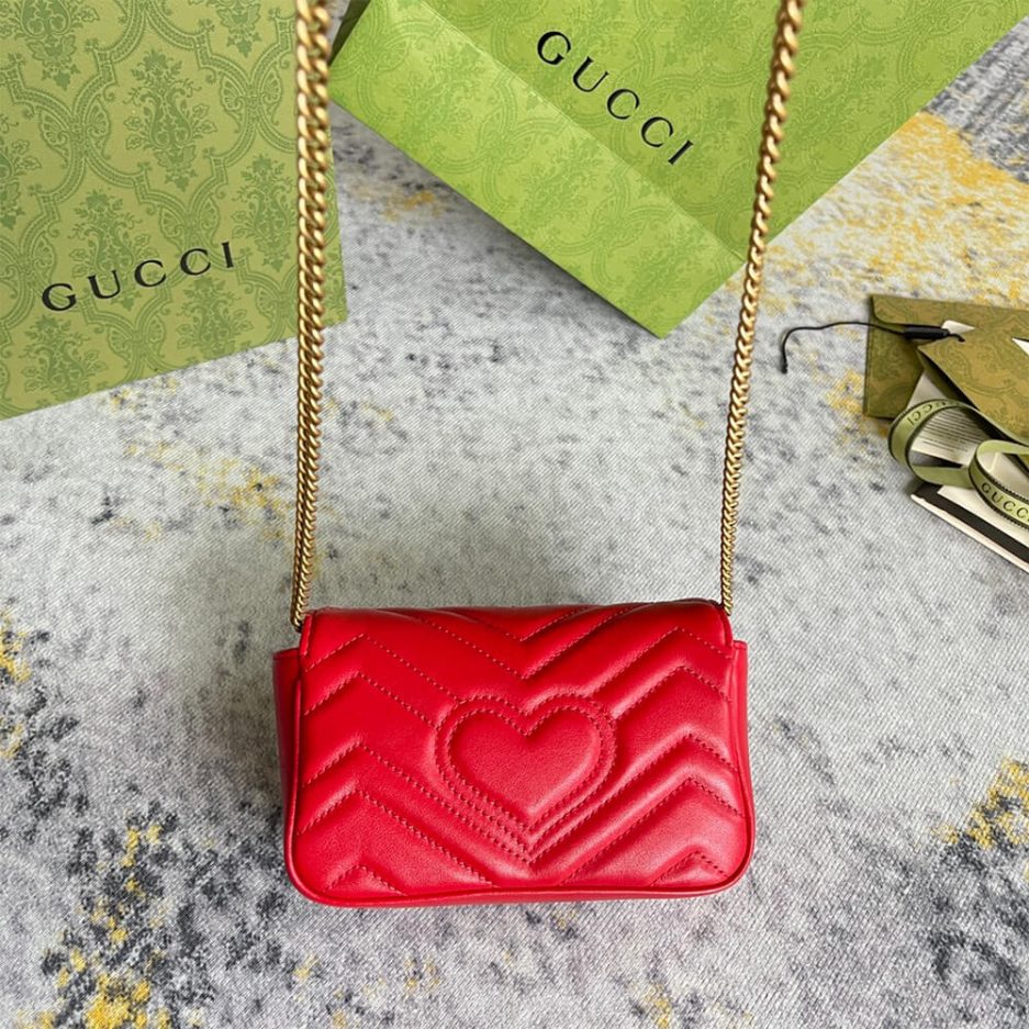 Gucci GG Marmont Matelasse Leather Super Mini Bag