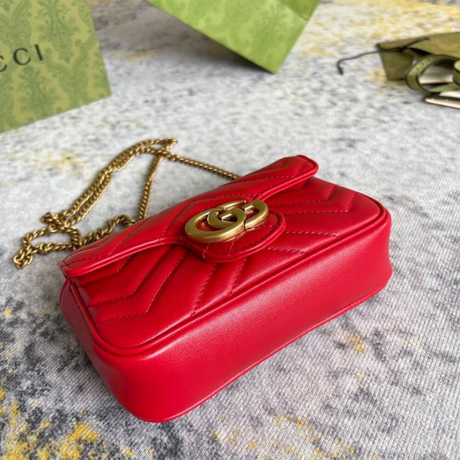 Gucci GG Marmont Matelasse Leather Super Mini Bag