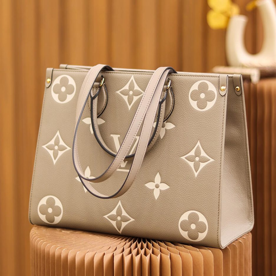 Louis Vuitton ONTHEGO MM