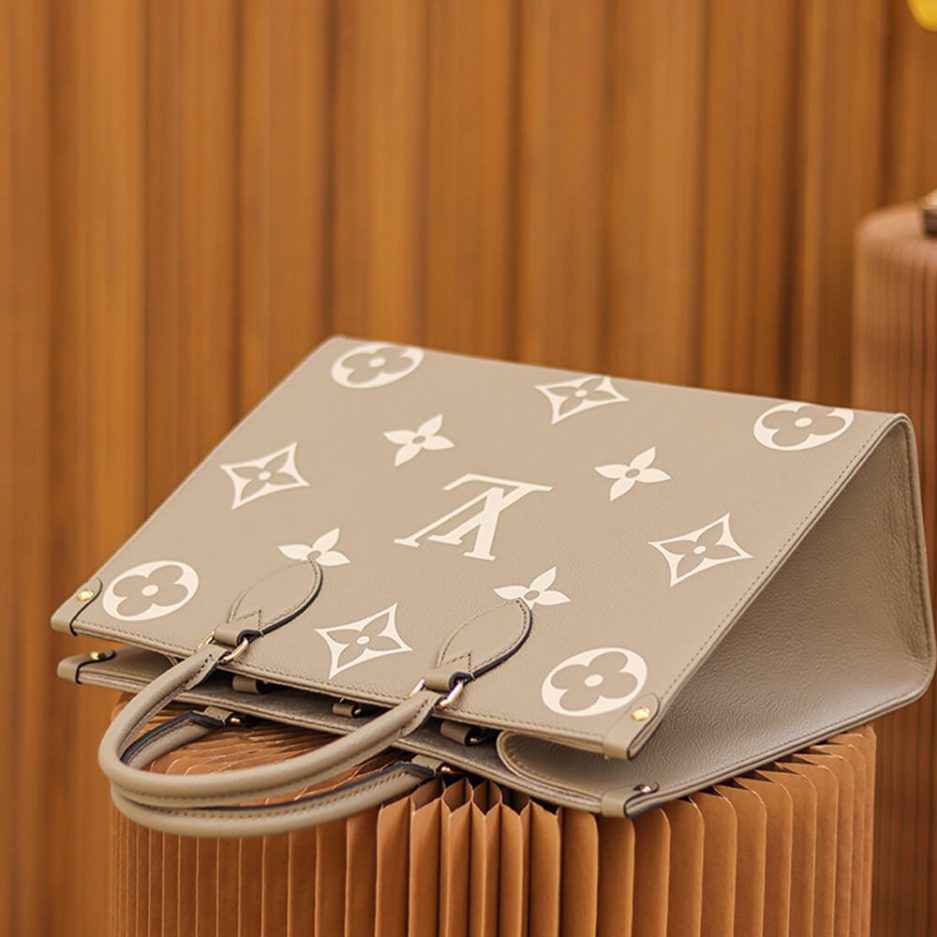 Louis Vuitton ONTHEGO MM