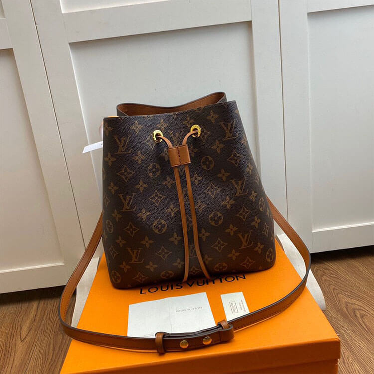 LOUIS VUITTON NEONOE MM HANDBAG