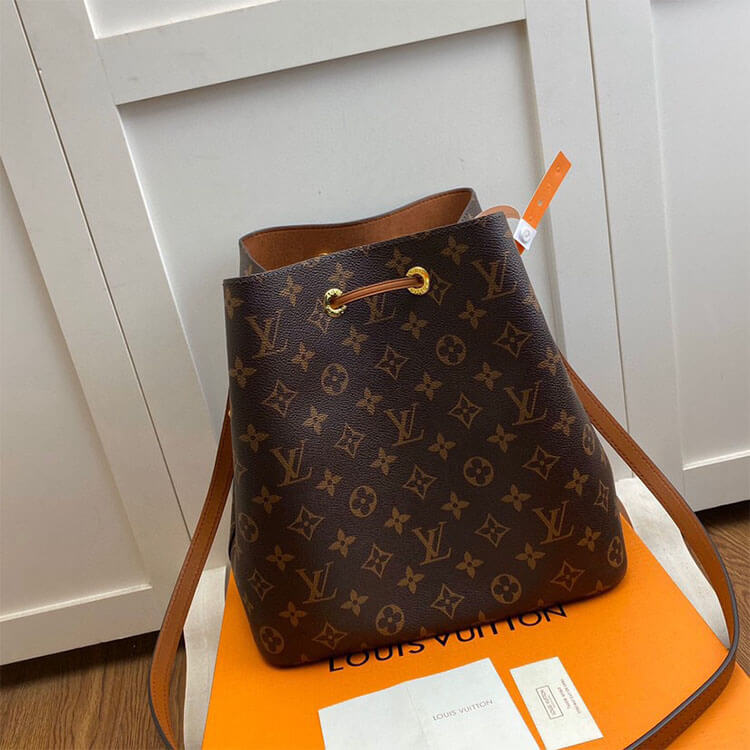 LOUIS VUITTON NEONOE MM HANDBAG