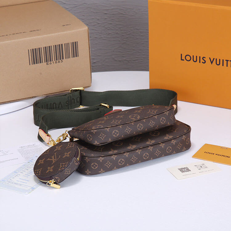 LOUIS VUITTON Multi Pochette Accessoires