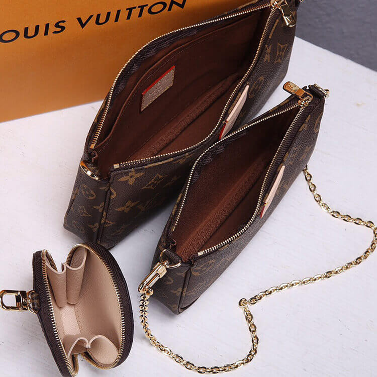 LOUIS VUITTON Multi Pochette Accessoires