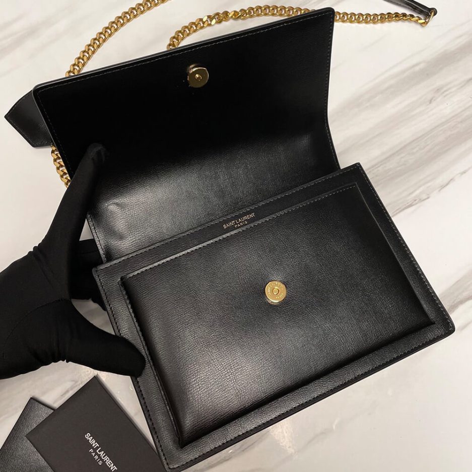 YSL SUNSET MEDIUM CHAIN BAG IN SMOOTH LEATHER